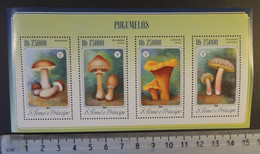 St Thomas 2014 Mushrooms Fungi M/sheet Mnh - Hojas Completas
