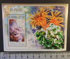 St Thomas 2014 Corals Marine Life S/sheet Mnh - Feuilles Complètes Et Multiples