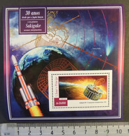 St Thomas 2015 Japan Space Sakigake Satellite Rockets S/sheet Mnh - Fogli Completi