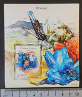 St Thomas 2014 Minerals S/sheet Mnh #2 - Feuilles Complètes Et Multiples