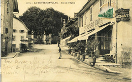 7924   Savoie  - LA MOTTE SERVOLEX :  Rue De L' Eglise  (les Batiments Présentés Ont Disparus !!) -  Circulée En 1906 - La Motte Servolex