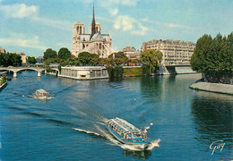 CPSM Paris-Notre Dame     L658 - Aeroporto