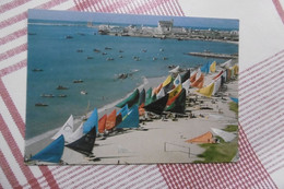 Fortaleza Ceara - Jangadas Na Praia Do Mucuripe Vendo-se Ao Fundo O Porto, Moinhos E Petrobras - Fortaleza