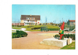 Cpm - 59 - GRANDE SYNTHE - JARDIN PUBLIC Jeux - NAIN DE JARDIN - CAISSE D'EPARGNE - 1976 - Pierron N3111 - Grande Synthe