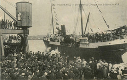 Bordeaux * Un Départ De Troupes Pour Le Maroc * Bateau * Militaires Militaria - Bordeaux