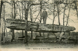 Civray * Dolmen De La Pierre Pèse * Menhir Mégalithe Monolithe - Civray