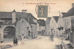 CPA 10 GYE SUR SEINE LE CENTRE DU PAYS (cpa Rare - Andere & Zonder Classificatie