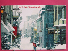 Canada - Québec - Rue Du Petit Champlain - Joli Timbre - R/verso - Québec - La Cité