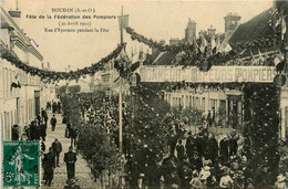 Houdan * La Fête De La Fédération Des Pompiers * Sapeur Pompier * Fête Locale Rue D'épernon * 10 Avril 1911 - Houdan