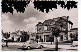 Passac : Place De La IVe République - La Mairie - Pessac