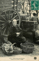 Pont L'abbé * La Marchande De Pommes * Costume Coiffe Coiffes * Bretonne Bretagne Finistère Marché Market - Pont L'Abbe