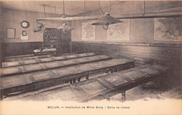 77-MELUN- INSTITUTION DE MLLES BONY, SALLE DE CLASSE - Melun