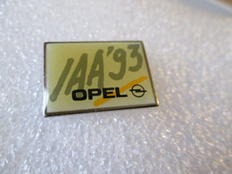 PIN'S     IAA   93   OPEL      SALON DE  FRANCFORT - Opel