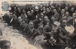 CPA 13 ECOLE NATIONALE DES ARTS ET METIERS AIX EN PROVENCE FETE DES CENT JOURS 1923 LE BANQUET - Aix En Provence