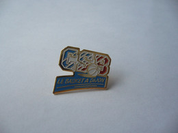 PIN'S PINS PIN PIN’s ピンバッジ  CSB LE BASKET A DIJON THEME SPORT - Basketball