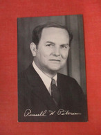 Non Postcard-- Information On Back-- Honorable Russell W. Peterson Governor State Of Delaware      Ref  4955 - Sonstige & Ohne Zuordnung