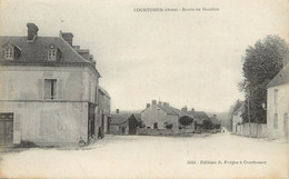 / CPA FRANCE 61 "Courtomer, Route De Moulins" - Courtomer