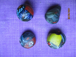 Ethiopia: 4 Glass Beads / Perles En Pâte De Verre Murano - Other & Unclassified