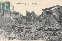 CPA 13 ROGNES TREMBLEMENT DE TERRE 1909 EN PLEINE RUINES - Sonstige & Ohne Zuordnung