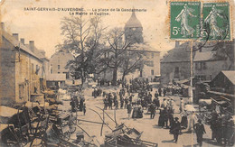 Saint-Gervais-d'Auvergne     63       La Gendarmerie - La Place, L'église. Marché     - Pli -      (voir Scan) - Saint Gervais D'Auvergne