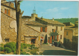 Vaucluse :  ANSOUIS :  Cité   Historique  Place  Du  Château - Ansouis