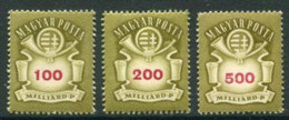 HUNGARY 1946 Arms And Posthorn, Olive-green And Red MNH / **.  Michel  916-18 - Unused Stamps