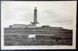 CPA 29 ILE DE BATZ - Le Phare Et Les Bâtiments -  NL 9 - Réf. C 271 - Ile-de-Batz