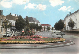 / CPSM FRANCE 85 "Aizenay, Le Rond Point" - Aizenay
