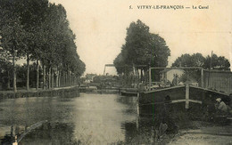 Vitry Le François * Péniche Batellerie * Le Canal * Péniches Barge Chaland - Vitry-le-François