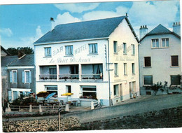 BATZ  Le Petit Pêcheur Hôtel Restaurant Bar Salles Et Terrasses Sur La Loire - Batz-sur-Mer (Bourg De B.)