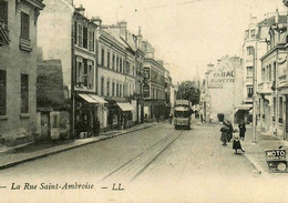 Melun * Débit De Tabac Tabacs Buvette , La Rue St Amboise * Tramway Tram * Commerces Magasins - Melun