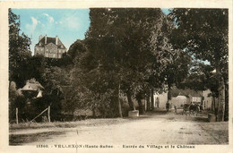 Vellexon * Route De L'entrée Du Village Et Le Château - Andere & Zonder Classificatie