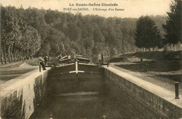 Port En Saône * éclusage D'un Bateau * Péniche Battelerie - Autres & Non Classés