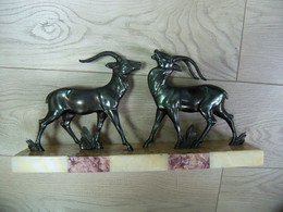 COUPLE ANTILOPES EN REGULE SUR SOCLE MARBRE ART DECO 1930 - Otros & Sin Clasificación