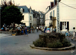 Ile De Groix * La Place Du Bourg De Loctudy * Marché * Le Puits - Groix