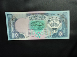 KOWEÏT  *: 5 DINARS   L.1968 (1991)   P 14c    SPL+  ** - Koweït