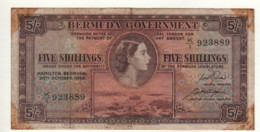 BERMUDA   5  Shillings      P18a      Queen Elizabeth II - Hamilton Harbour    Dated 20th  October 1952 - Bermuda