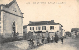 CPA 16 LA PERUSE LE TEMPLE ET RUE DE SURIS - Autres & Non Classés