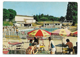 CP TRES ANIMEE CHALUS, LA PISCINE, PARASOL PUB BIERE " LA MEUSE ", HAUTE VIENNE 87 - Chalus