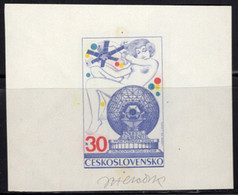 CZECHOSLOVAKIA (1974) Nude Woman Holding Sputnik. Die Proof In Issued Colors Signed By The Engraver MERCIK.  #1936 - Ensayos & Reimpresiones