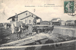 CPA 16 ROUMAZIERES LA GARE CHARGEMENT DES TUILES DES USINES - Other & Unclassified