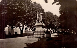 BARJOLS     ( VAR )  MONUMENT MARTIN BIDOURE - Barjols