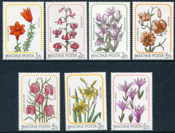 HUNGARY 1985 Lilies MNH /**.  Michel 3788-94 - Ungebraucht