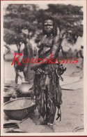 Carte Photo Lusambo Une Accoucheuse Fille Femme Seins Nus Afrique Ethnique Native CPA ZAGOURSKI Leopoldville Congo Belge - Belgian Congo