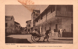 Madagascar - Majunga - Rue Du Rova Et Quartier Indou (Hindou) Pousse-pousse - Photo G. Charifou - Carte N° 10 - Afrique