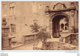 ECAUSSINNES - Vieux Château D'ECAUSSINES-LALAING  Entrée De La Cour D'Honneur - Kasteel - Ecaussinnes