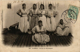 CPA AK Groupe De Mauresques ALGERIA (795029) - Femmes