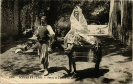 CPA AK LL 6256 Scenes Et Types - Femme De TLEMCEN ALGERIA (793488) - Femmes