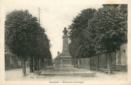 / CPA FRANCE 60 "Auneuil, Monument Boulanger" - Auneuil