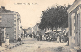 CPA 17 LA RONDE GRAND RUE - Other & Unclassified